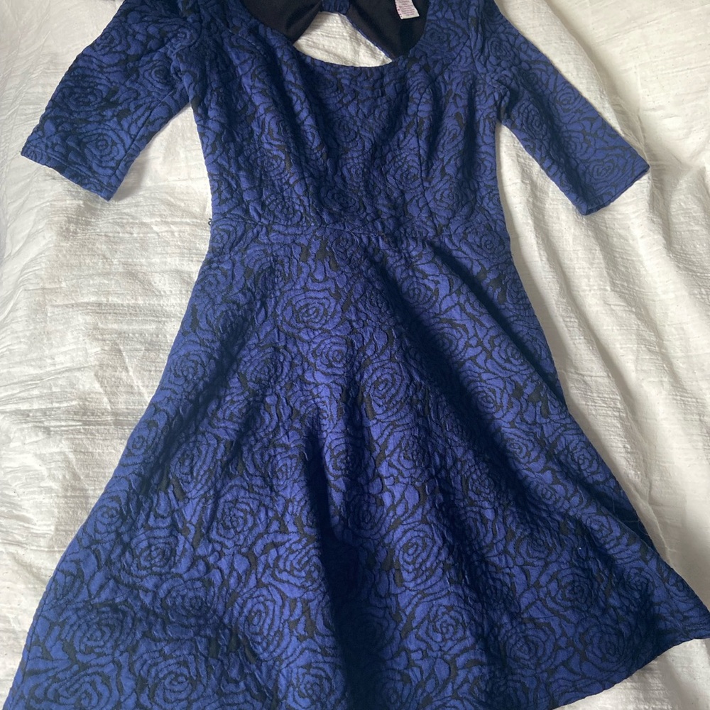Candie's Black and Blue Floral Cutout Back Skater Dress Small